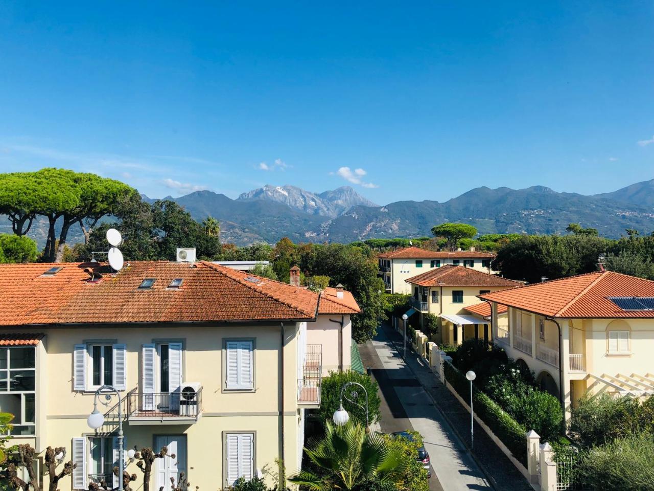 Hotel Goya Forte dei Marmi Exterior foto